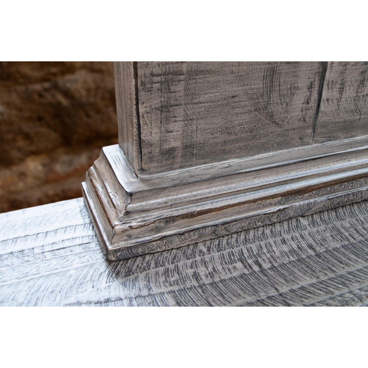Terra Gray – Dresser Dressers 13