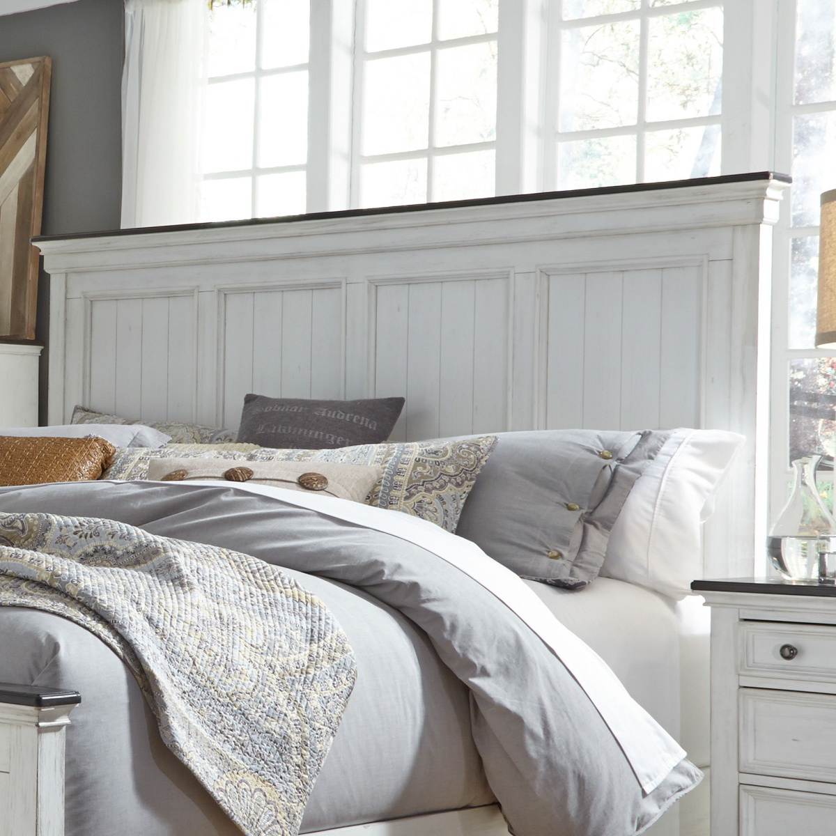 03ffefedf1ddb891dee7ea82948272b6 Allyson Park - Queen Panel Headboard - White - Image 1