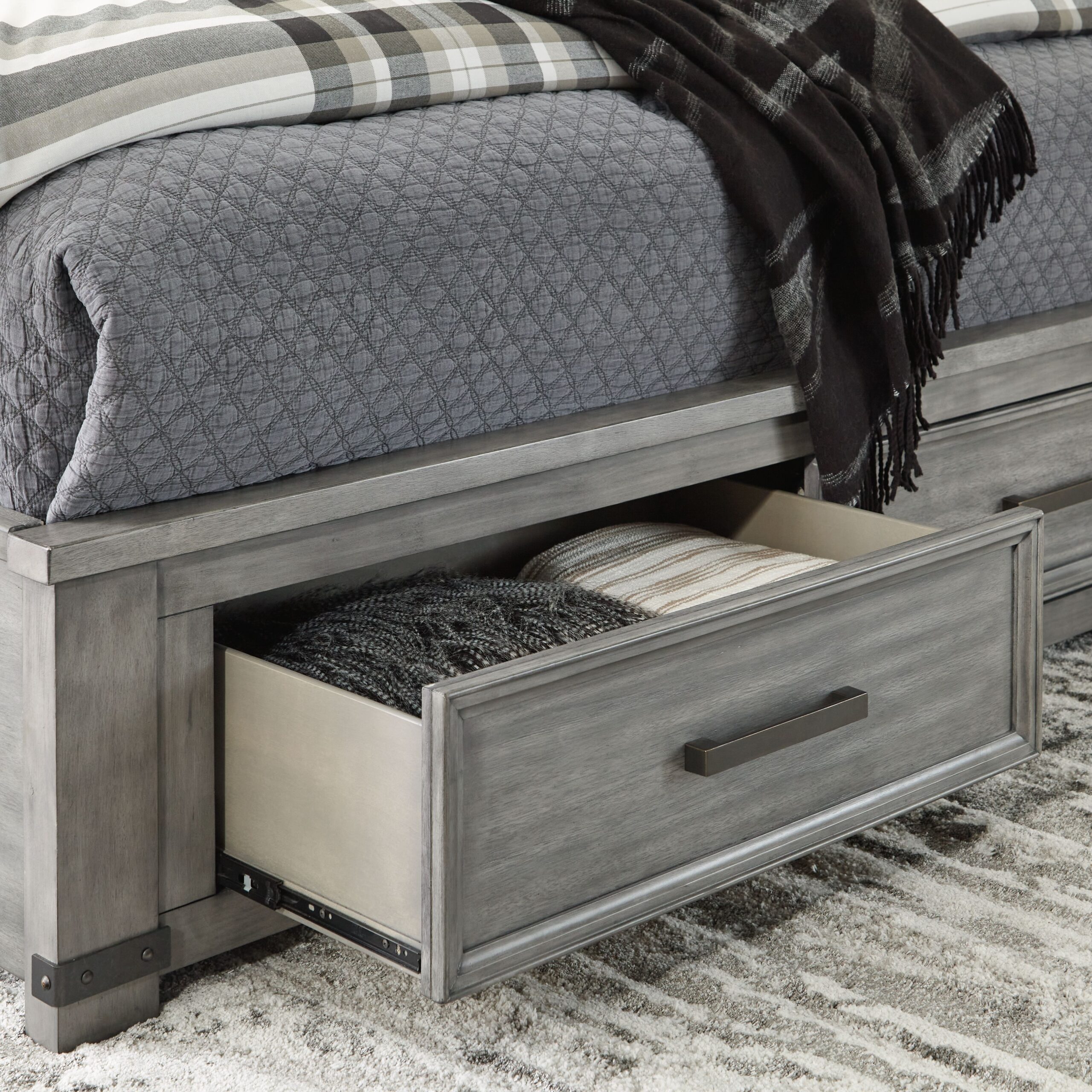 Russelyn - Gray - Queen Storage Bed – Barron's Home Furnishings ...