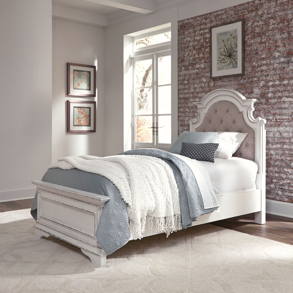 370072e428b8acc1283253939662279d Magnolia Manor - Twin Upholstered Bed - White - Image 1