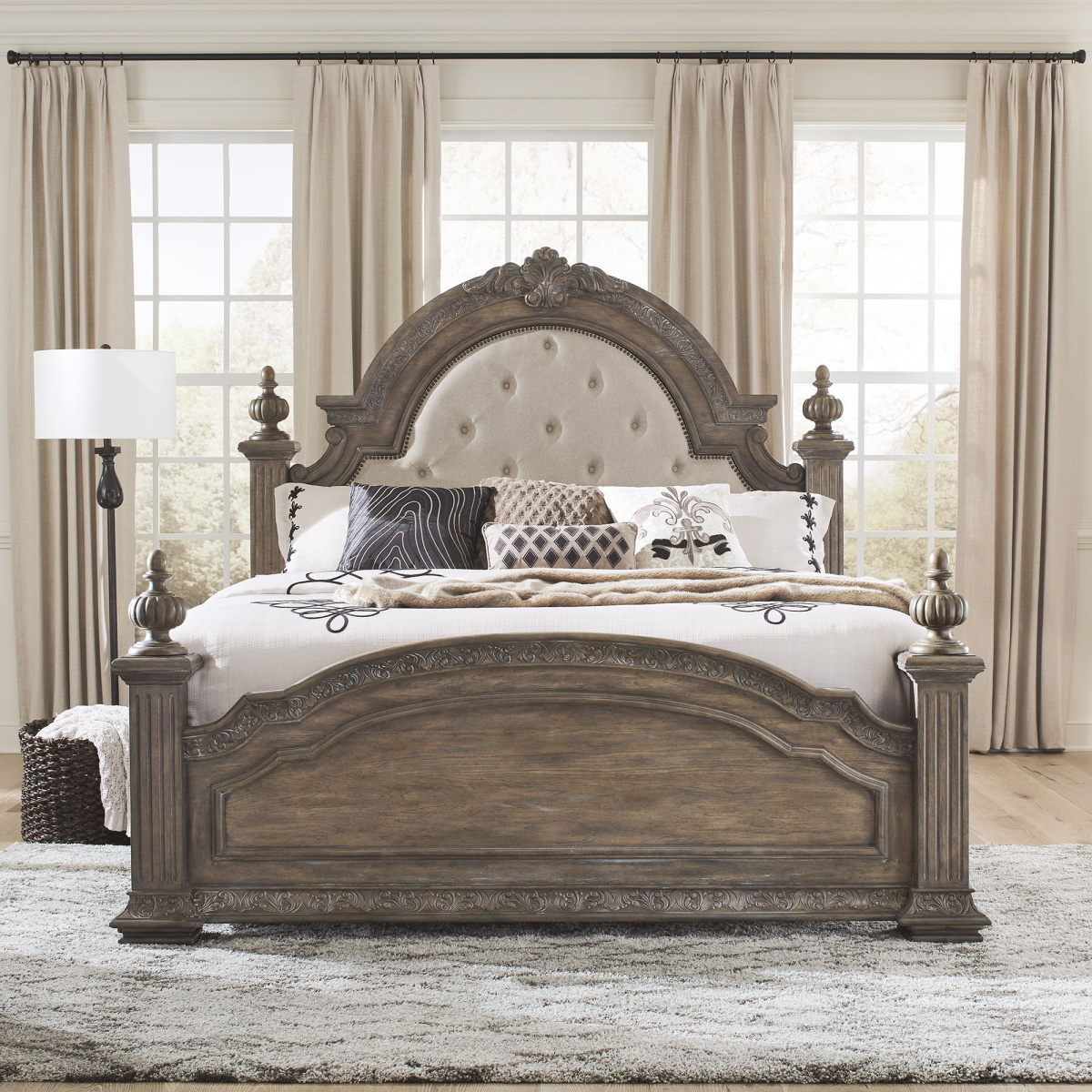 68e79f4299b168e7a84a50853a67ab79 Carlisle Court - Queen Poster Bed - Medium Brown - Image 1