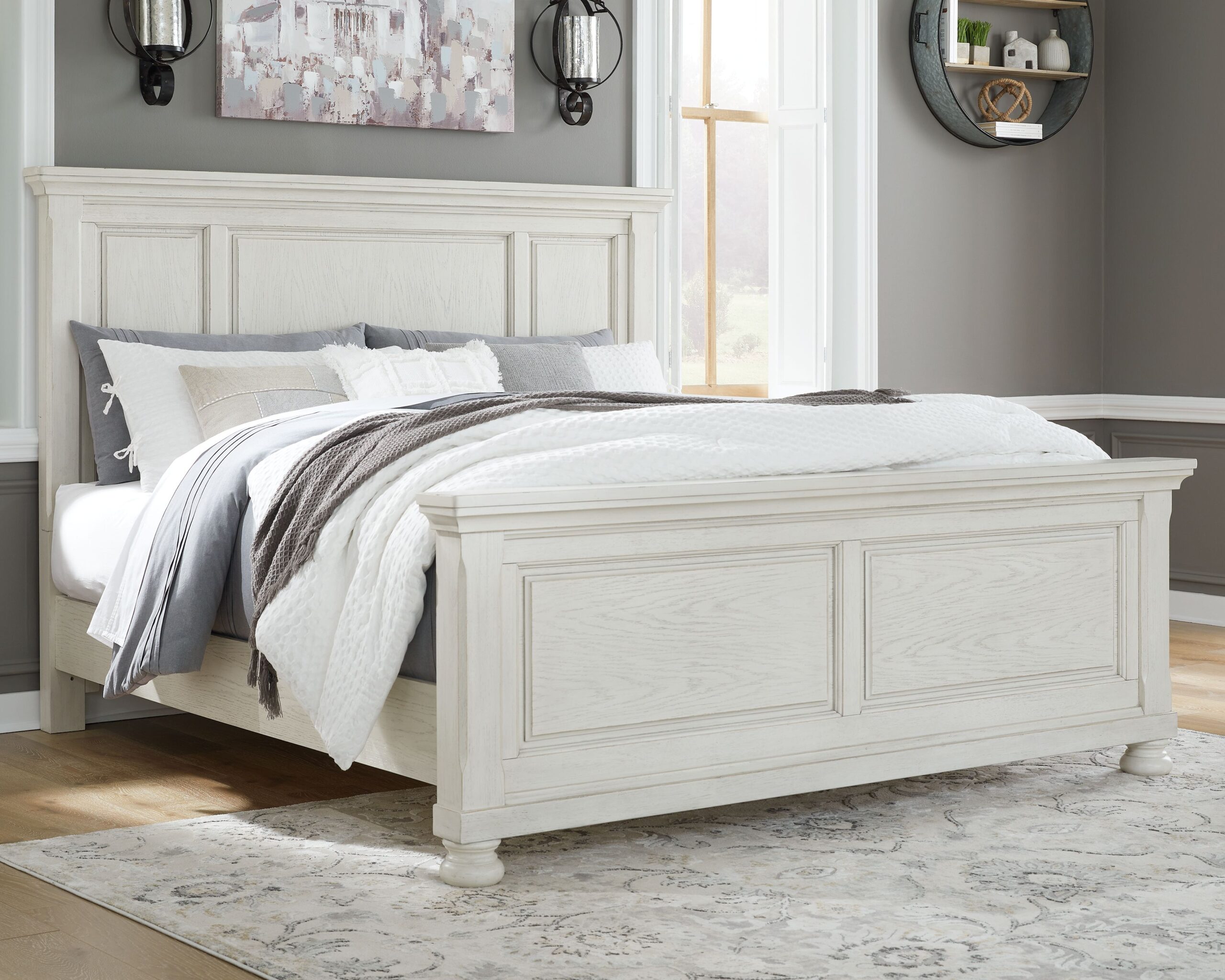 Robbinsdale - King Panel Bed - Antique White