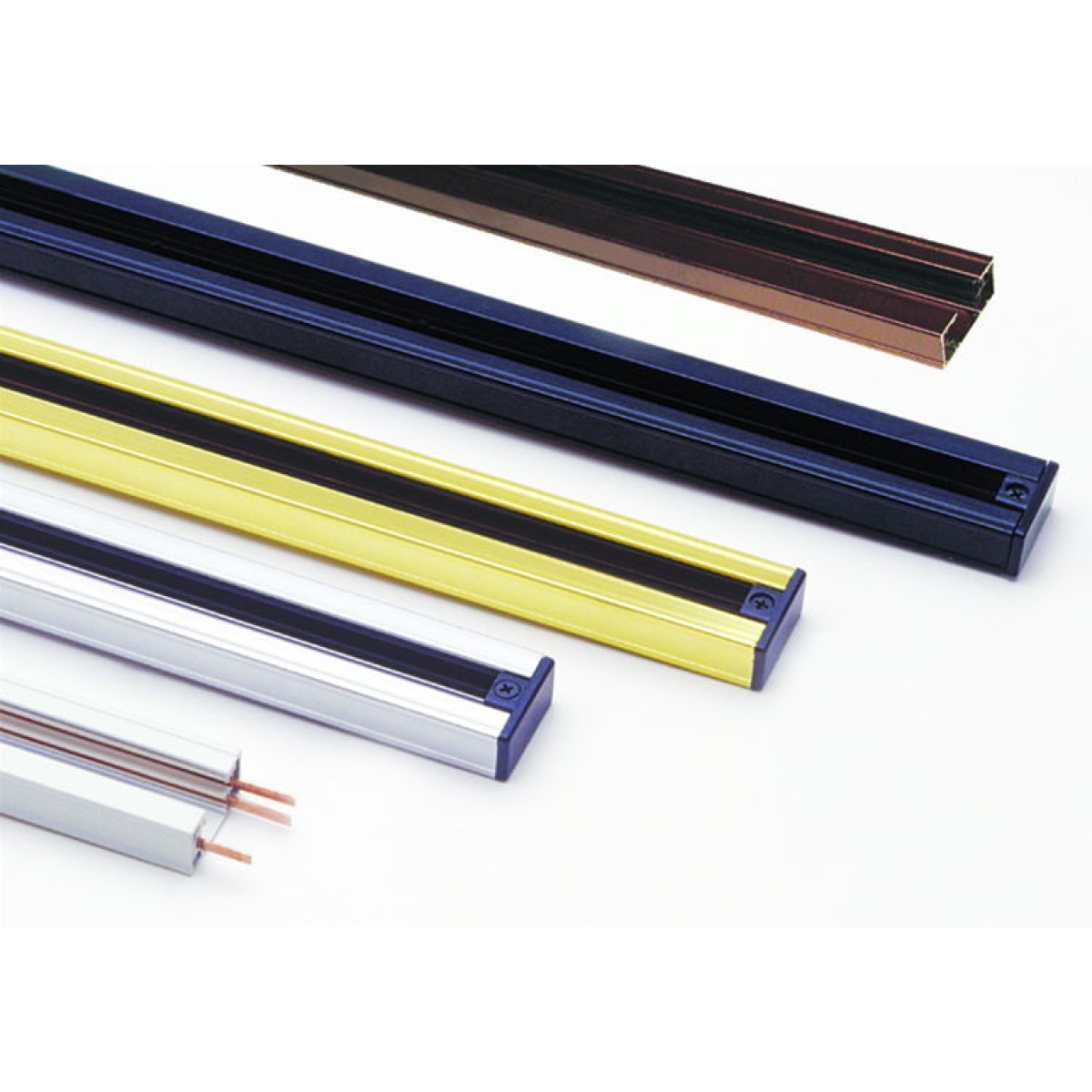 f7008d1dca75f725b80b471f8d8b8f91 2 Feet Track (3 Wire Single Ckt) - Polished Brass - Image 1