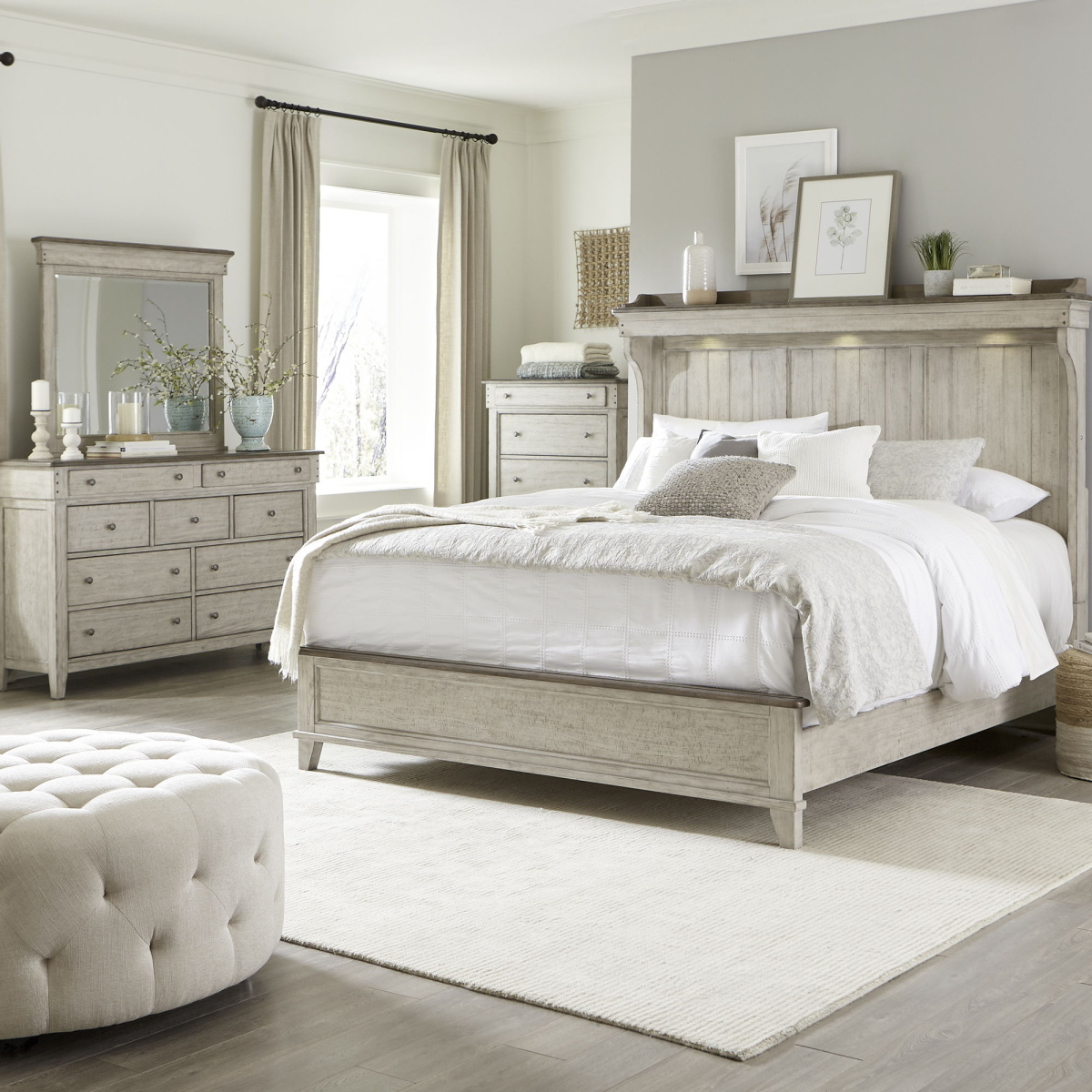 09fdbdc6b7d424aefe46293d72dbf89d Ivy Hollow - 4 Piece Bedroom Set (King Mantle Bed, Dresser & Mirror, Chest) - White - Image 1