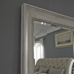 Abbey Park - 4 Piece Bedroom Set (Queen Upholstered Sleigh Bed, Dresser & Mirror, Nightstand) - Antique White - Image 6