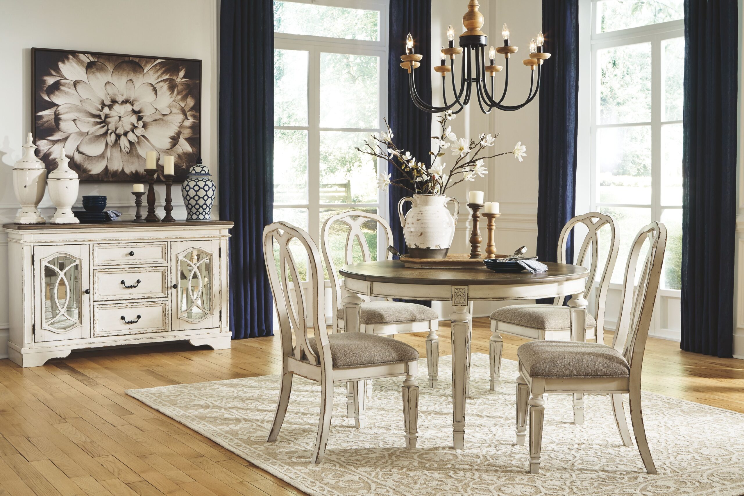 Realyn - 5 Pc. - Extension Table, 4 Ribbon Back Side Chairs - White