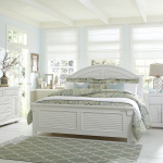 Summer House - 5 Piece Bedroom Set (King Panel Bed, Dresser & Mirror, Chest, Nightstand) - Oyster White
