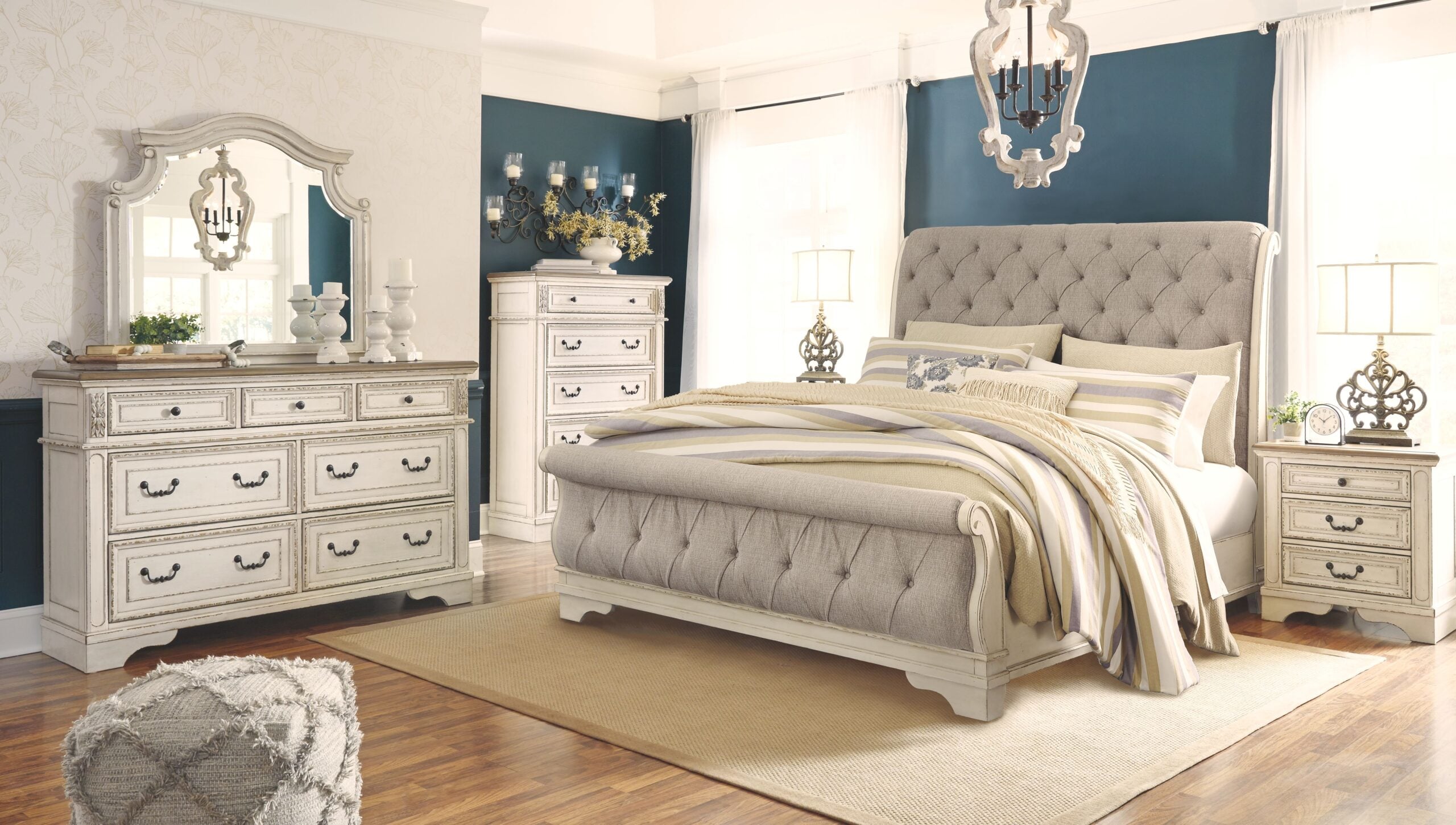 Realyn - 5 Pc. - Dresser, Mirror, California King Upholstered Sleigh Bed - Two-tone