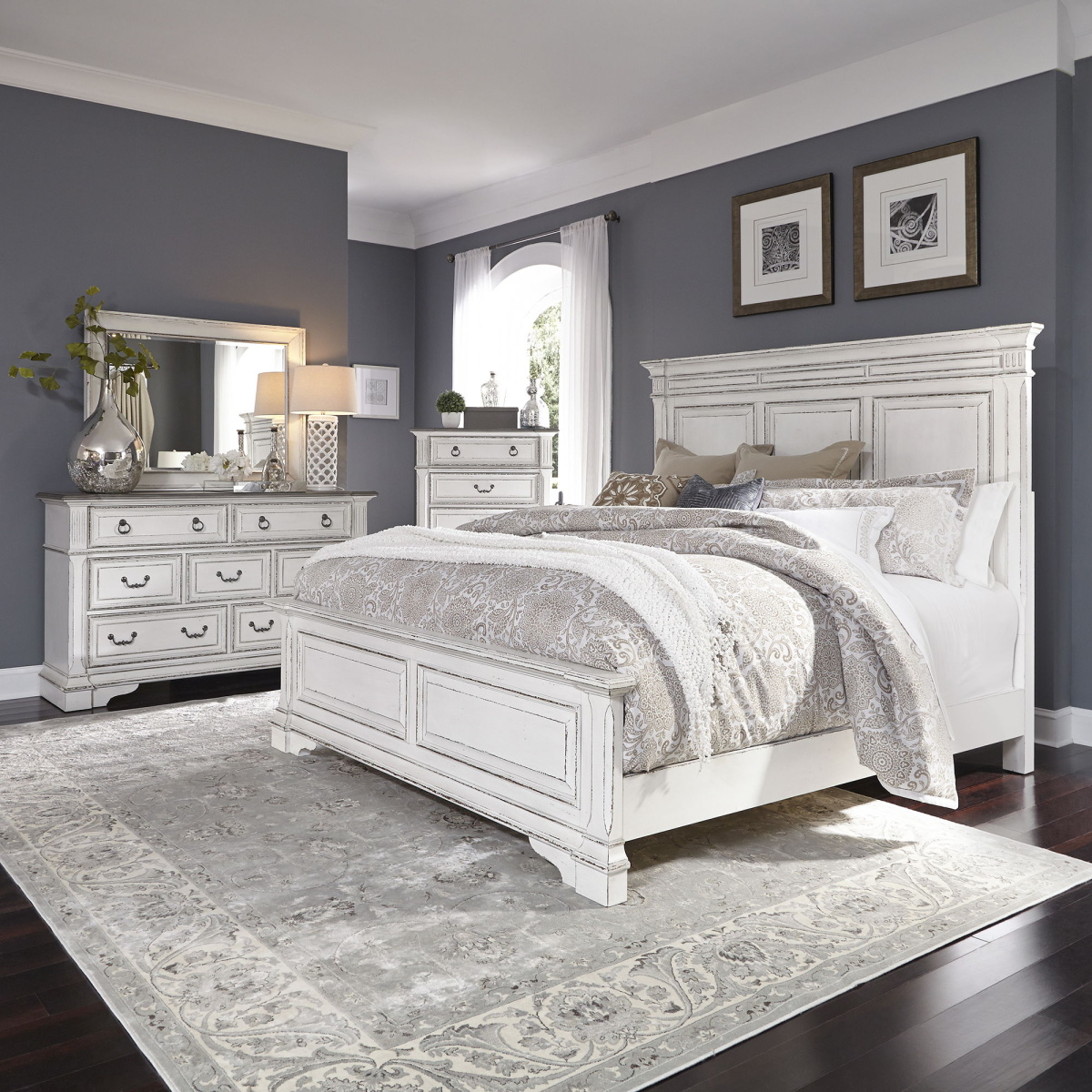e228da75729abe84a8ef62ffe681a52e Abbey Park - 4 Piece Bedroom Set (King Panel Bed, Dresser & Mirror, Chest) - White - Image 1